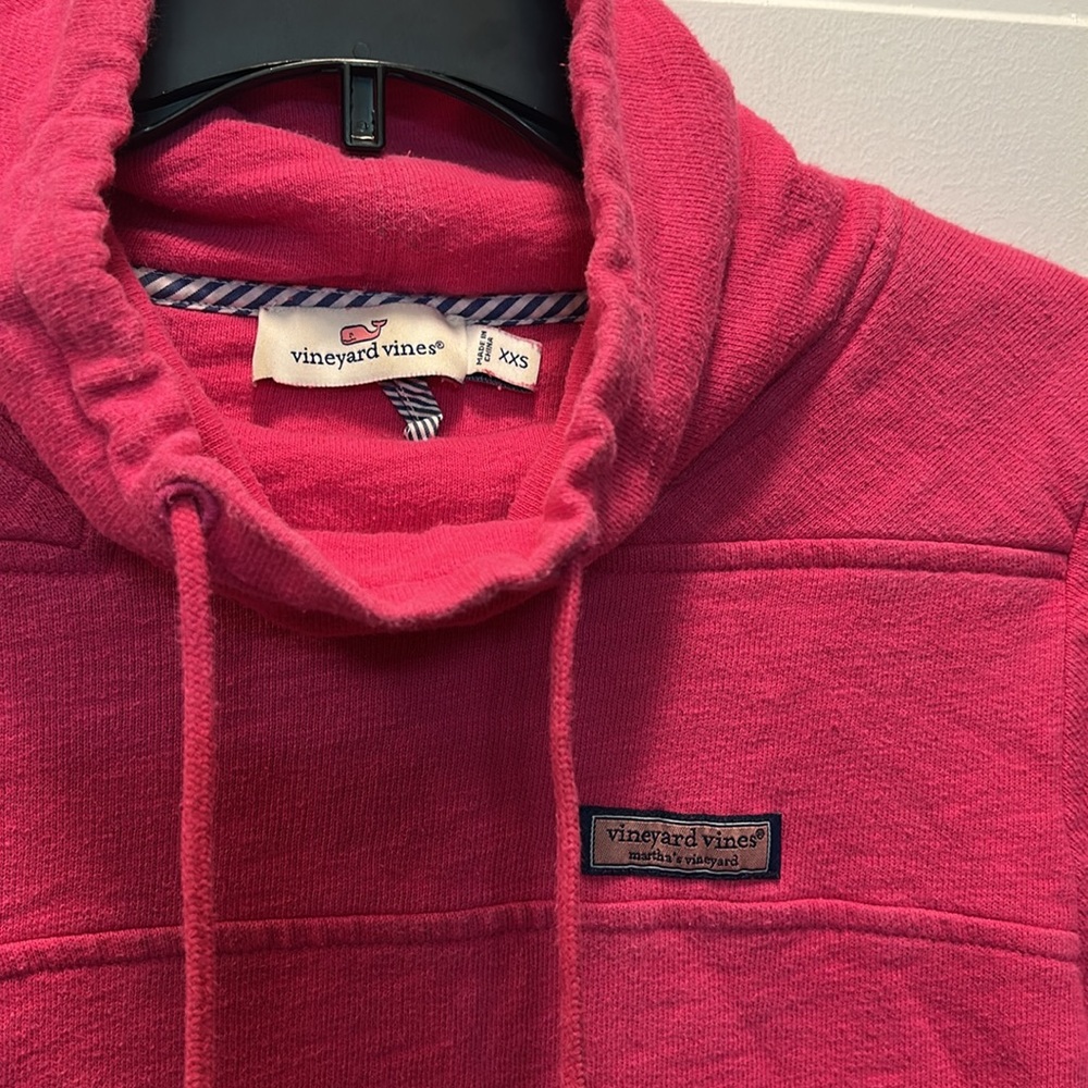 ✨ Vineyard Vines ✨ Fuschia Funnel Neck Sweatshirt XXS